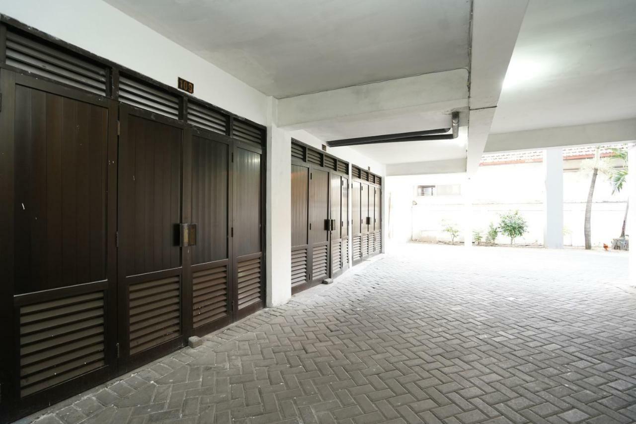 Oyo 1449 Istana Permata Dinoyo Surabaja Zewnętrze zdjęcie